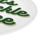 Lustige Gurke spielt Pickleball Schneidebrett (Ecke)