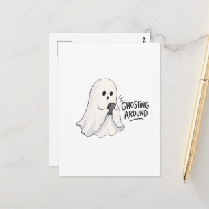 Lustige Halloween-Illustration mit Geist Postkarte
