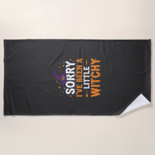 Lustige Halloween-Kleine-Hexen-Zitat-Design Strandtuch