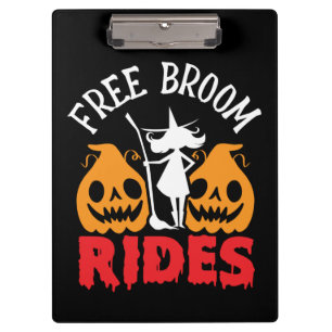 Lustige Halloween-Kostenlose-Besen-Fahrten-Hexe-Kü Klemmbrett