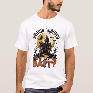 Lustige Hexe Halloween Spukhaus Batty Grafik T-Shirt