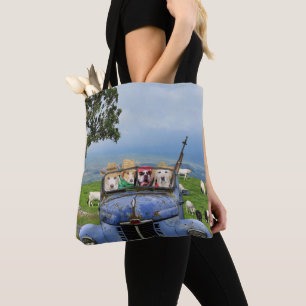 Lustige Hunde im alten Lieferwagen Tasche