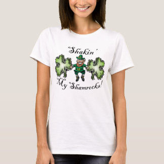 Lustige Iren, die meine Kleeblätter rütteln T-Shirt