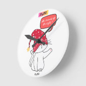 lustige Katze, die das Licht ausgeschaltet hat? Runde Wanduhr (Winkel)