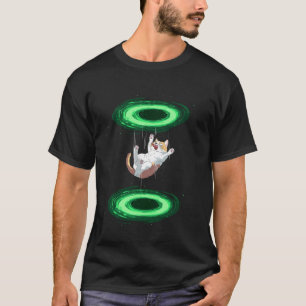 Lustige Katze fällt durch Portal für Kätzchen und T-Shirt