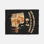 Lustige Katze liest 6-7 Meme Englischlehrer Buchli Fleecedecke (Vorderseite (Horizontal))