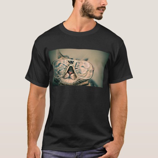 Lustige Katze mit Gläsern T-Shirt (Vorderseite)