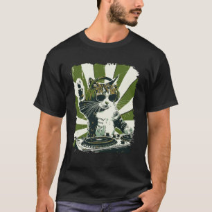 Lustige Katze mit Kopfhörern und Sonnenbrille Vint T-Shirt