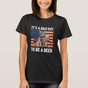 Lustige Katze trinkt Bierparty Es ist ein schlecht T-Shirt