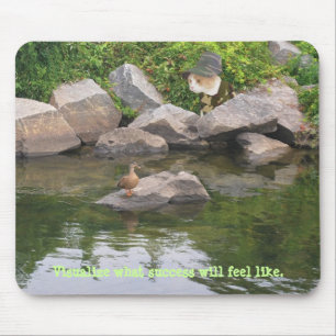 Lustige Katzen-Jagd in der Camouflage Mousepad