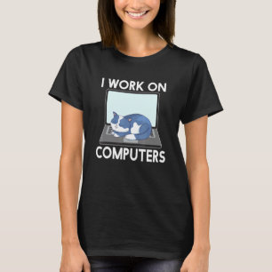 Lustige Katzen und Computer Halloween-Kätzchen für T-Shirt