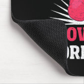 Lustige Kickboxhandschuhe auf der Welt außerhalb d Mousepad (Ecke)