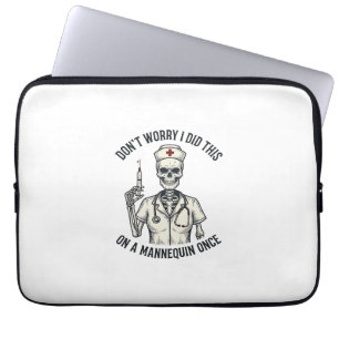 Lustige Krankenschwester Skelett Spritze Vintage G Laptopschutzhülle