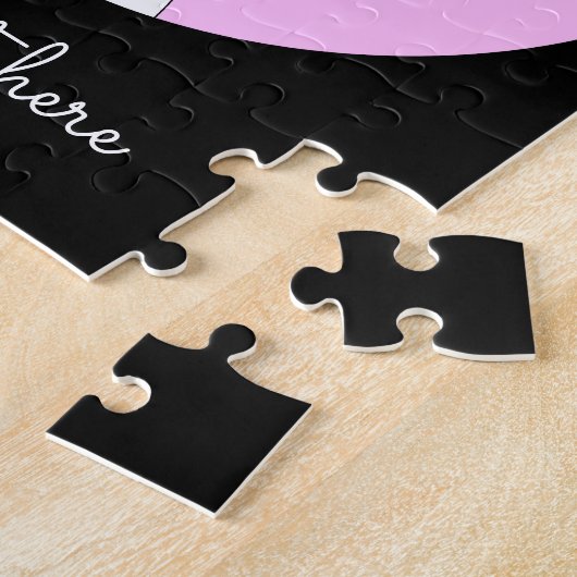 Lustige Kuh-Cartoonrosaschwarzgewohnheit scherzt Puzzle (Seite)