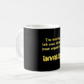 Lustige Laborkittel-Logik: Der ultimative Argument Kaffeetasse (Vorderseite Links)