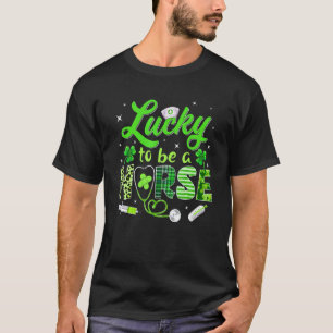 Lustige Leopard Karo Krankenschwester Jobs St. Pat T-Shirt