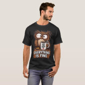 Lustige müde Eule Kaffee T-Shirt (Vorne ganz)