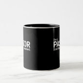 Lustige Pastor-Anerkennungs-Tasse Zweifarbige Tasse (Mittel)