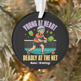 Lustige Pickleball-Oma, jung im Herzen, tödliches  Ornament