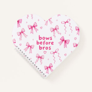 Lustige Schleifen vor Bros Cute Coquette Rosa Band Notizblock