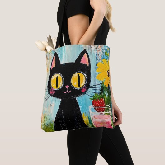 Lustige schwarze Katze mit Erdbeere Tasche (Von Nahem)