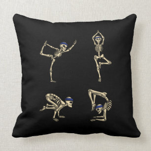Lustige Skeleton Yogaworkout-Posen Halloween Kissen