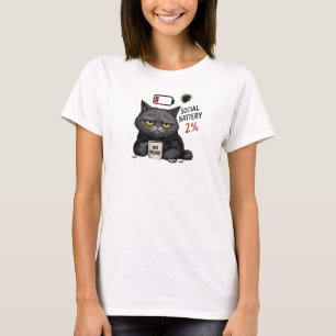 Lustige soziale Batterie 2% mürrische Katze trinkt T-Shirt