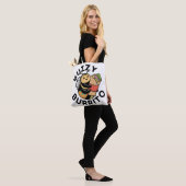 Lustige summende Burrito-Biene Tasche (Am Model)