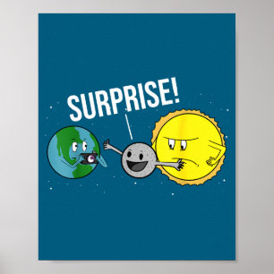 Lustige totale Sonnenfinsternis-Cartoon-Mond Poster