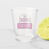 Lustige Typografie "Bride squad" personalisierter  Schnapsglas (Rückseite)