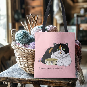 Lustige Verwöhnte Dreifarbige Füttere Katze Rosa Tasche