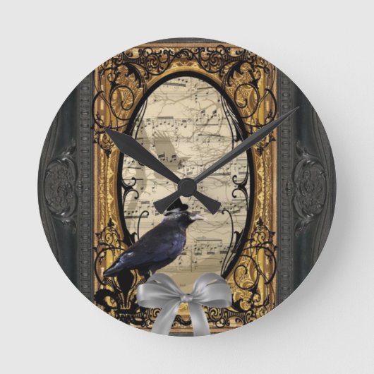 Lustige Vintage gotische Hochzeitskrähe Runde Wanduhr (Vorderseite)