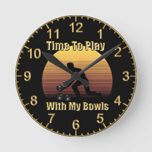 Lustige Vintage-Lawn-Bowls-Spielzeit, Wanduhr