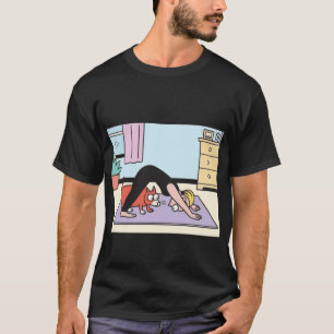 Lustige Yoga-Posen für Zuhause: Katze und Hund im T-Shirt