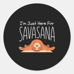 Lustige Yoga Savasana Faultier Se Namaste Zitat Runder Aufkleber