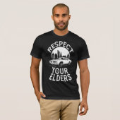 Lustige Zitate über Oldtimer T-Shirt (Vorne ganz)