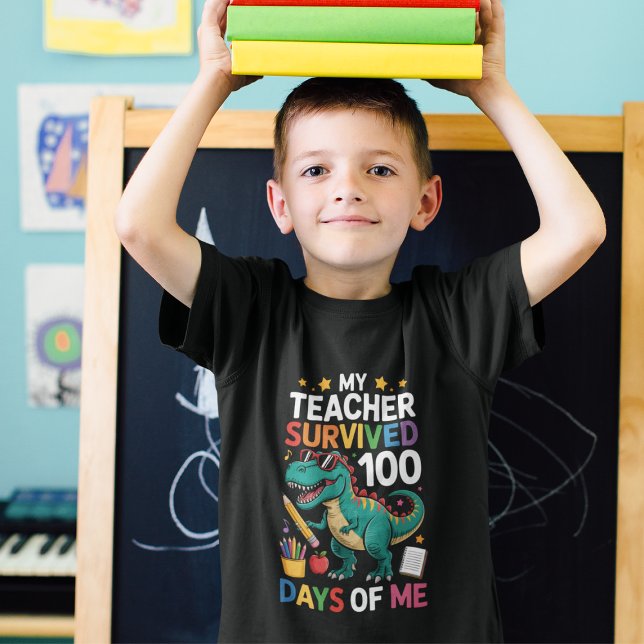 Lustiger 100-Tage-Überlebender-Lehrer Tri-Blend Shirt (Von Creator hochgeladen)