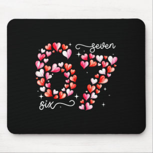 Lustiger 67 Meme Sechs Sieben Herz Passende Paare Mousepad