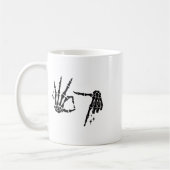 Lustiger 67 Meme Skeletthand 6 7 Halloween Sechs S Kaffeetasse (Links)