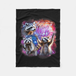 Lustiger 67 Meme Waschbär Heult den Mond an Sechs Fleecedecke