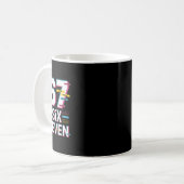 Lustiger 6 7 Sechs Sieben Meme Kaffeetasse (Vorderseite Links)