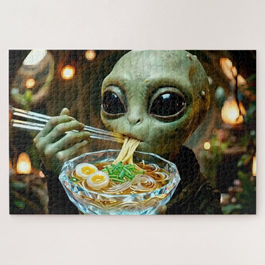 Lustiger Alien isst monogrammierte Ramen-Nudeln Puzzle (Horizontal)