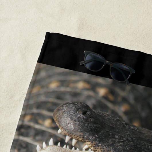 Lustiger Badetuch-hungriger Alligator Strandtuch (Beispiel)
