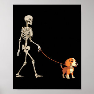 Lustiger Beagle-Skelett-Hund beim Spazieren Hallow Poster