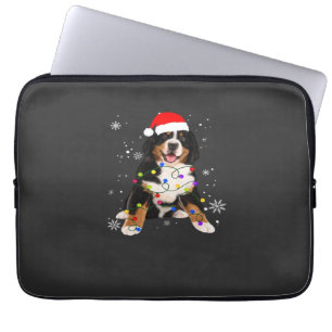 Lustiger Berner Sennenhund zündet Weihnachts-Match Laptopschutzhülle