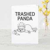 Lustiger Betrunkener Waschbär Trashed Panda Karte (Gelbe Blume)