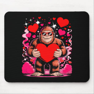 Lustiger Bigfoot mit Sonnenbrille hält Herz Valent Mousepad