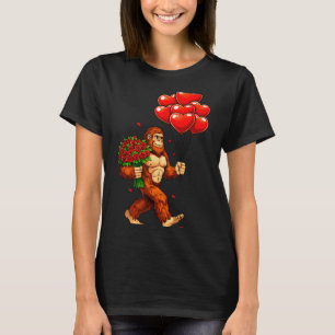 Lustiger Bigfoot Valentinstag Liebesherzen Sasquat T-Shirt