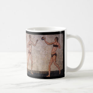 Lustiger Bikini-Strand-Volleyball-alter römischer Kaffeetasse