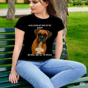 Lustiger Boxerhund nicht im Klatsch, aber braucht  T-Shirt